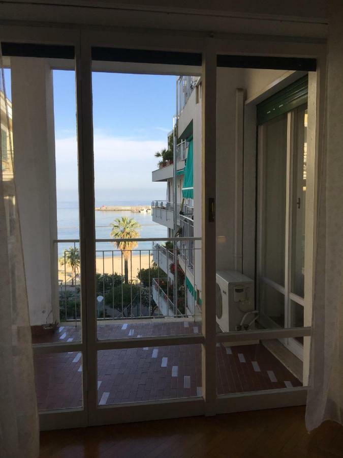 Appartamento Parva Domus Sanremo Esterno foto